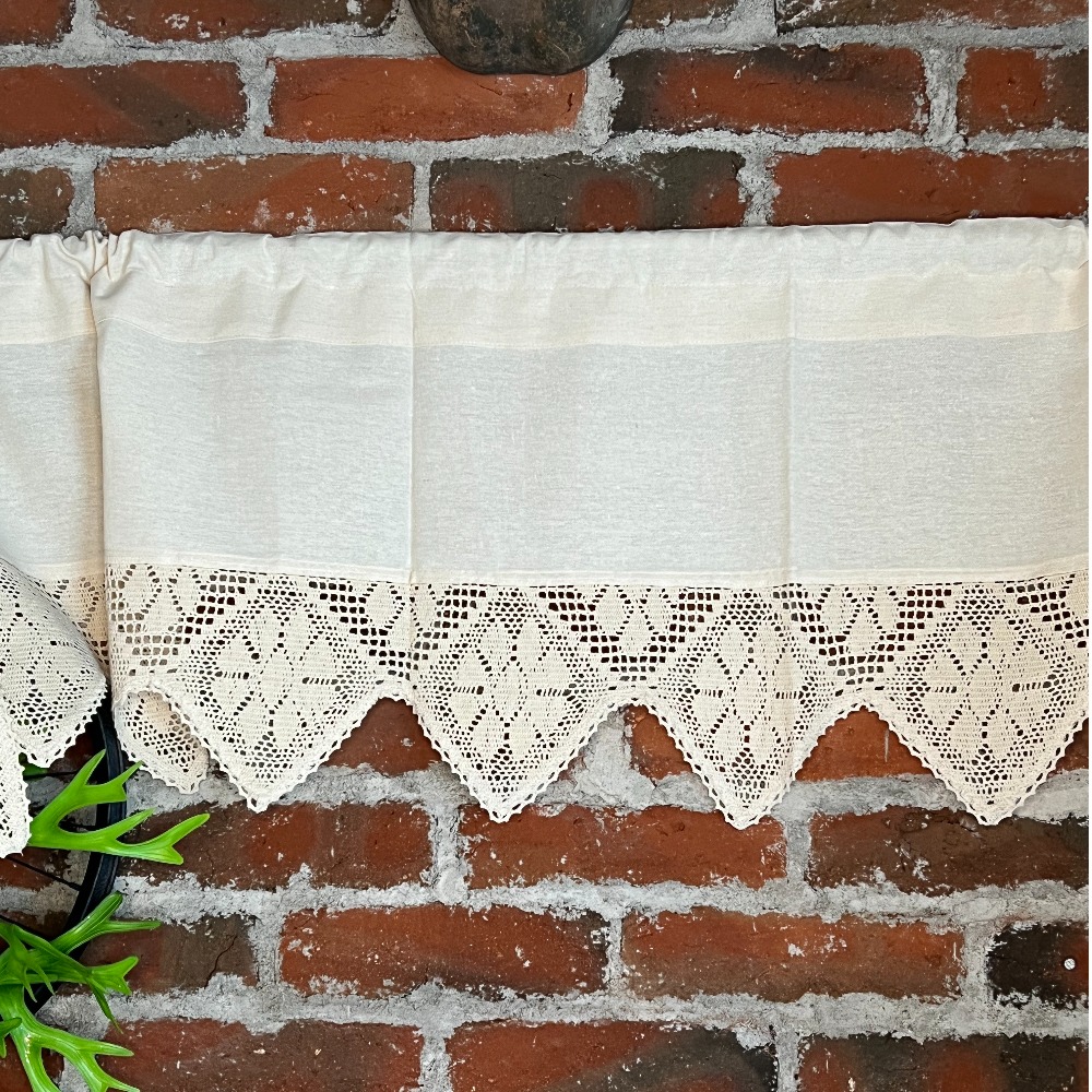 Cortina Manta y Crochet  Beige