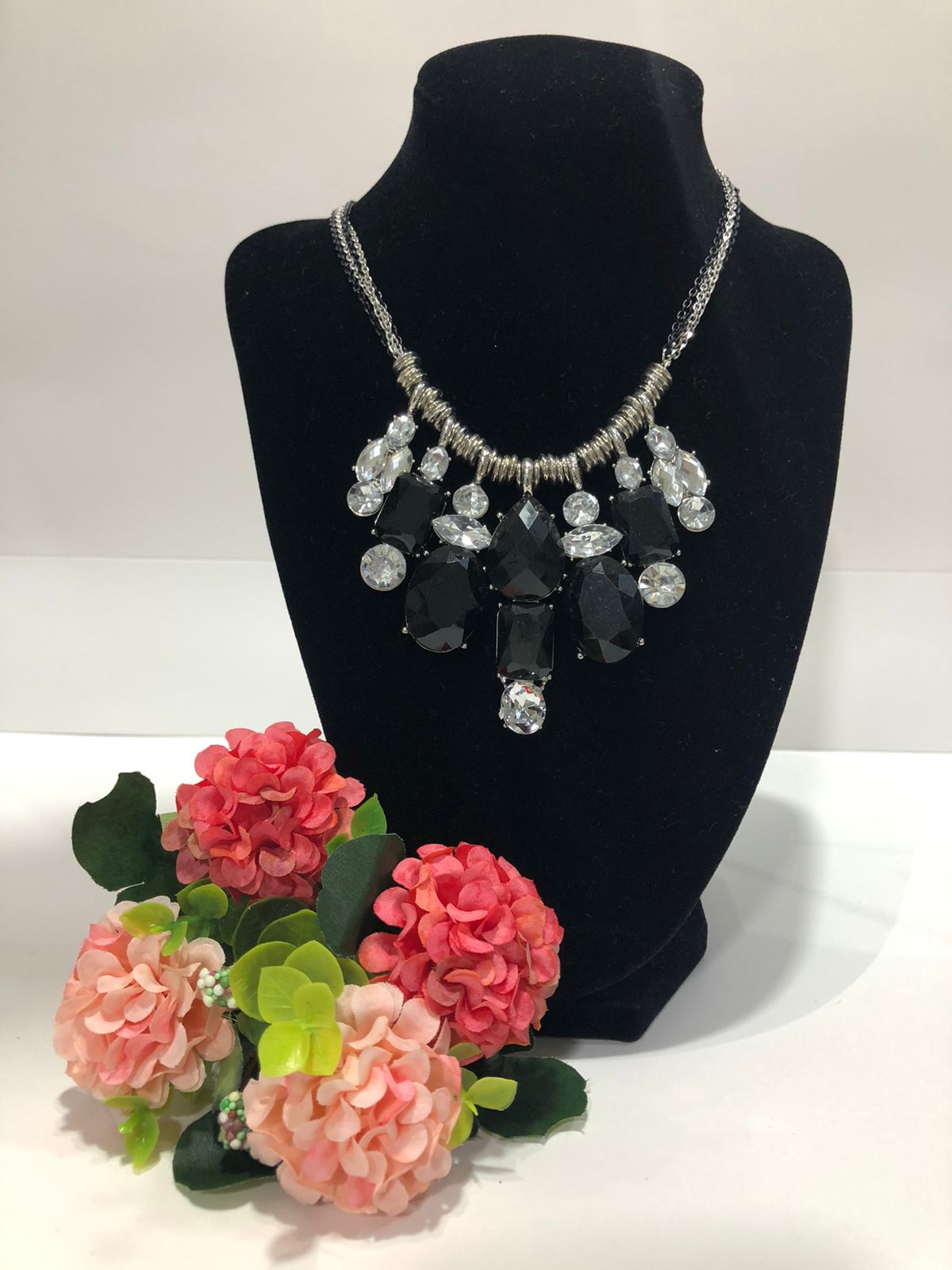 COLLAR DE DAMA