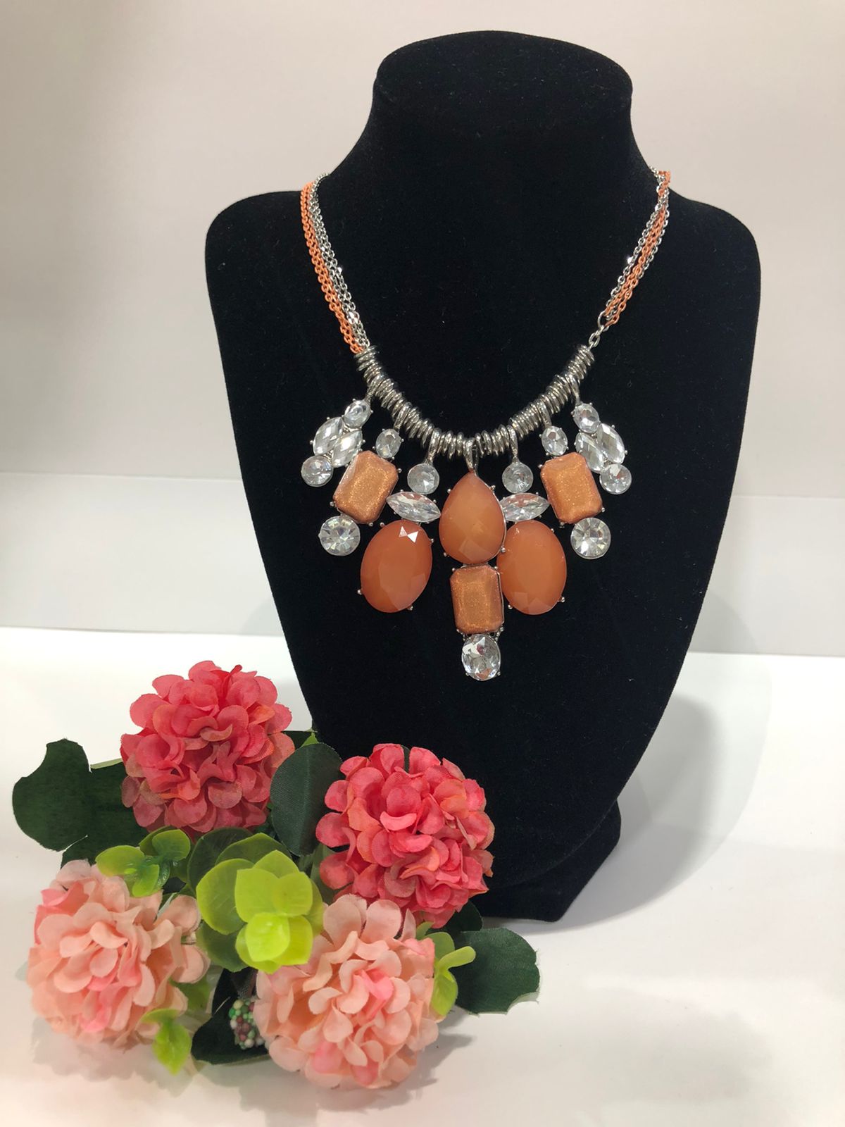 COLLAR DE DAMA