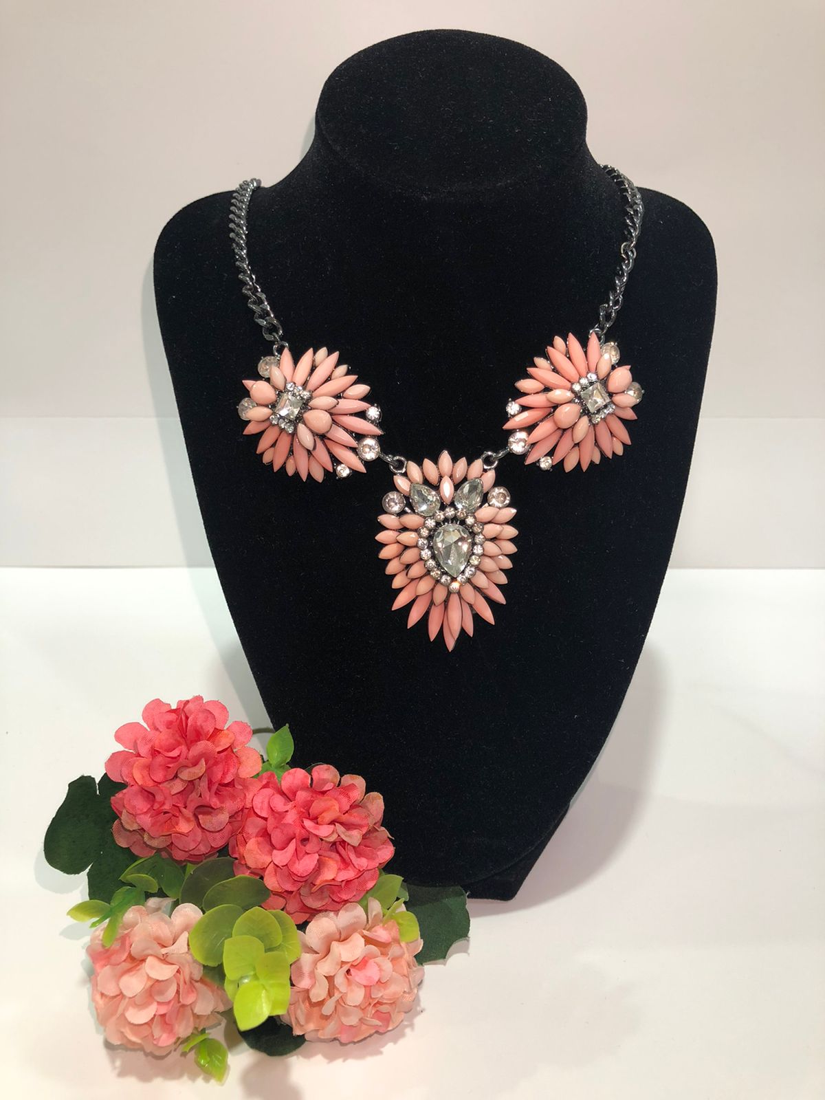 COLLAR DE DAMA