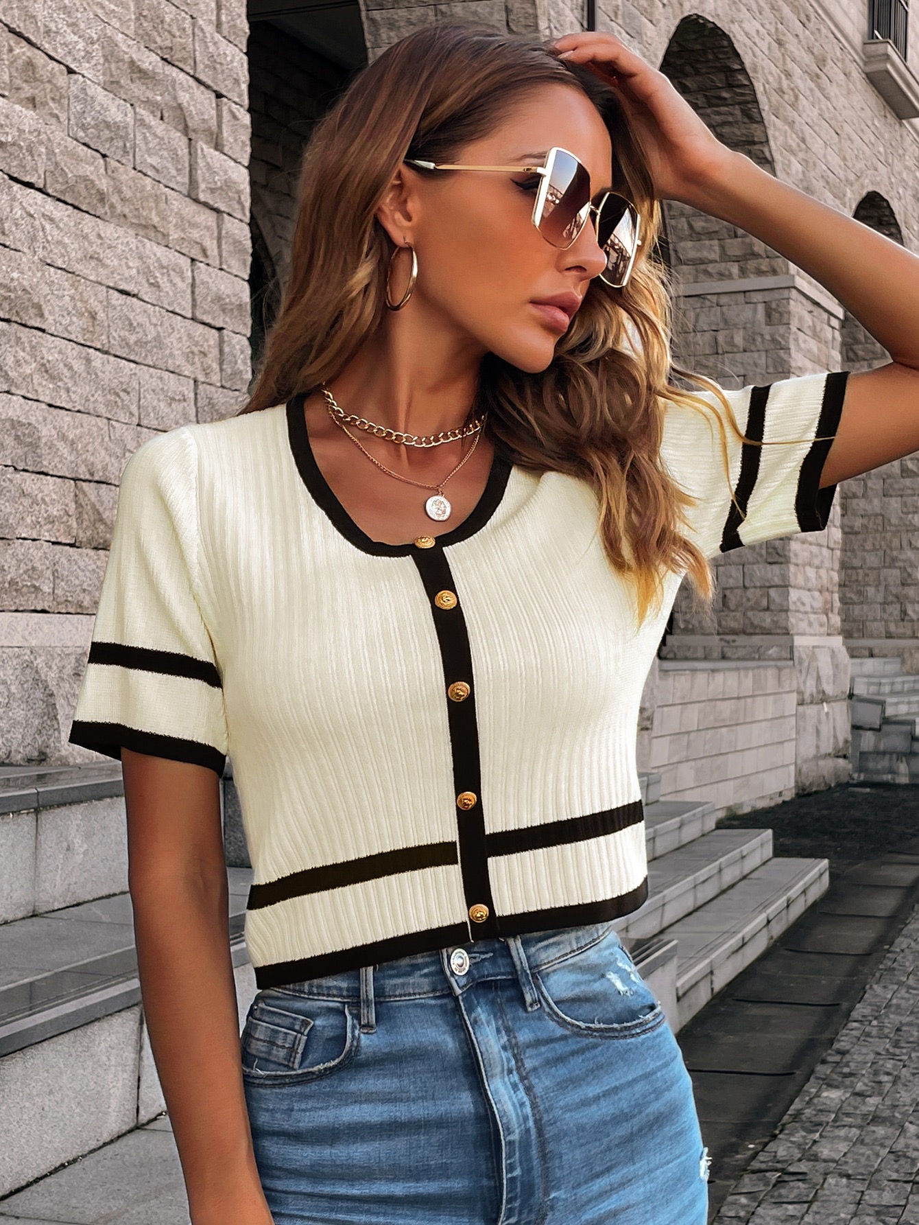 KNIT TOP