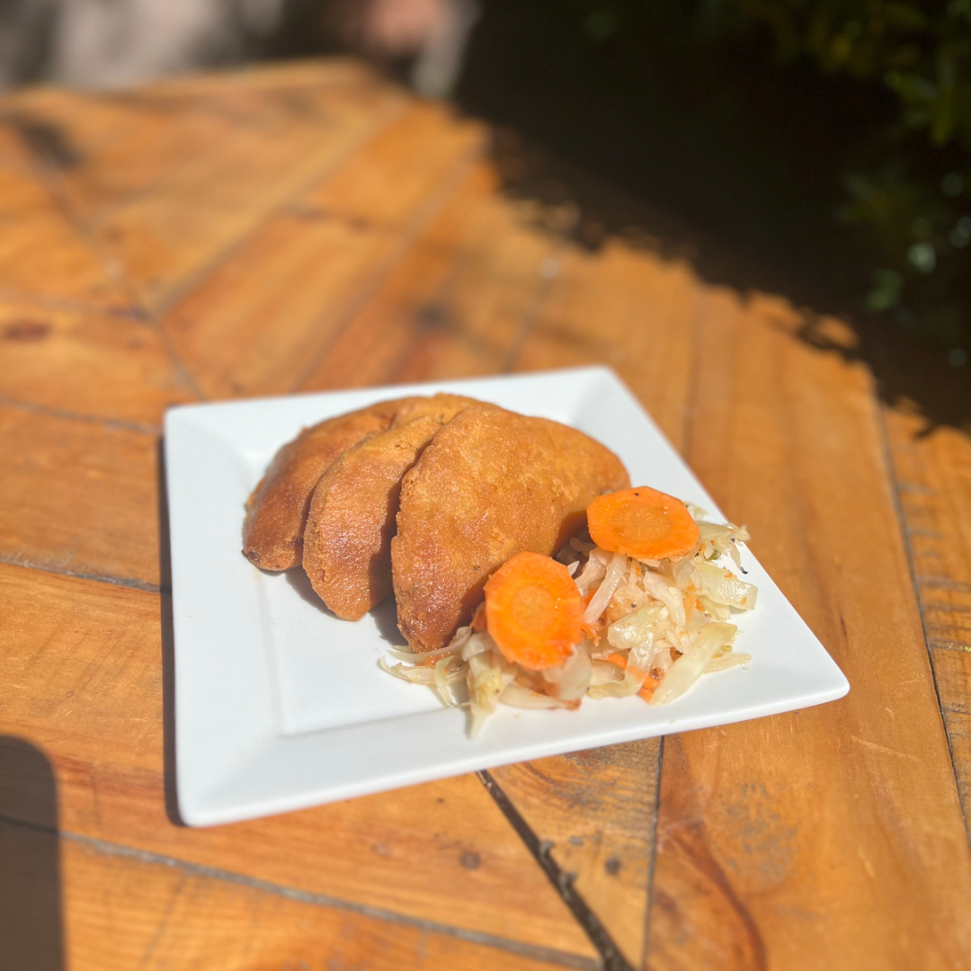 Pastelitos con Queso Jalapeño